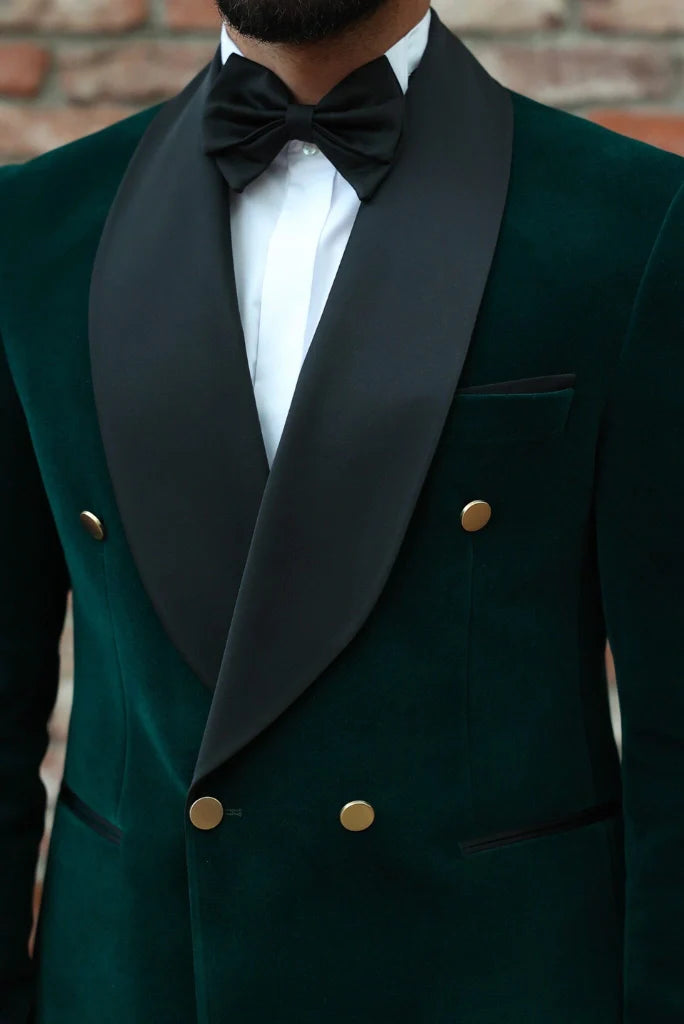 Men's Green Velvet Double Breasted Tuxedo Suit Elegant & Classic Wedding Wear Dinner Party Suits