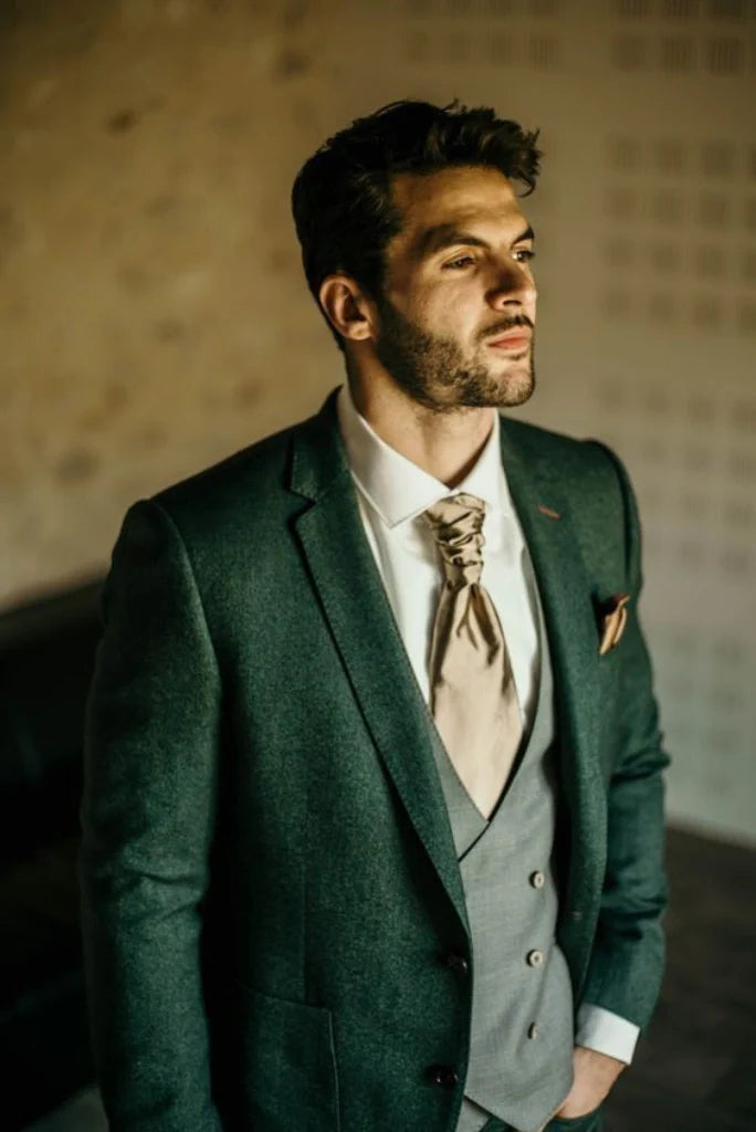 Men's Emerald Green Tweed Coat Is A Sophisticated And Stylish Good Looking For Men For wear Every Occasion
