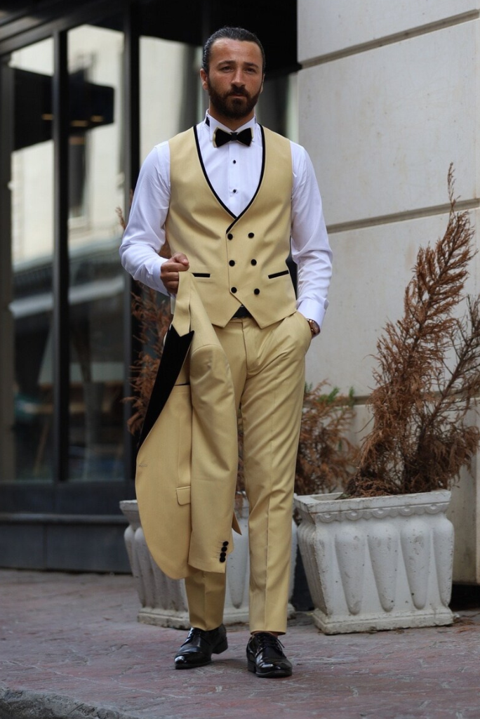 Men's Tuxedo Suit Cream Formal Wear 3 Piece Suit Slim Fit Suit Dinner Suit Elegant Clothing Bespoke Tailoring